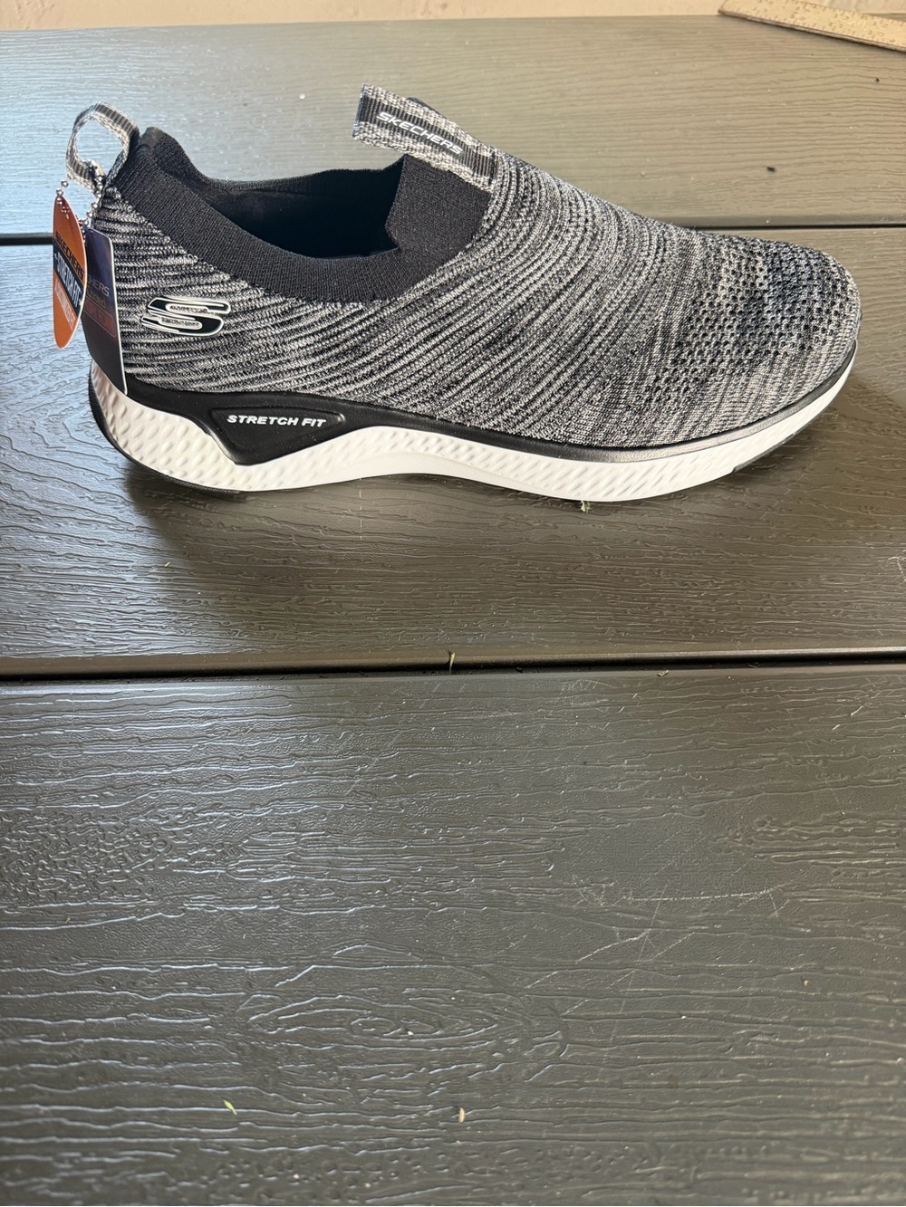 Skechers men Black & Gray Slip-On Stretch Fit Sneaker